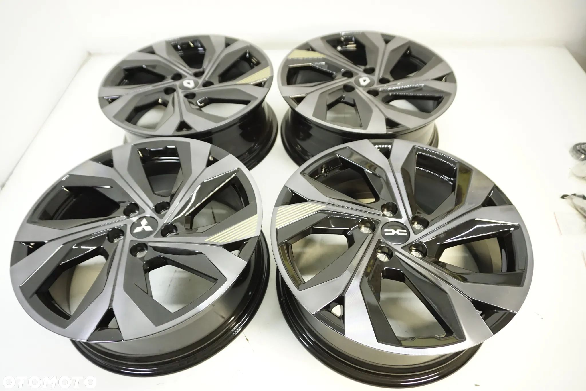 FELGI 18 RENAULT CAPTUR II ARCANA SYMBIOZ DACIA DUSTER MITSUBISHI ASX NOWY MODELET35 - 1