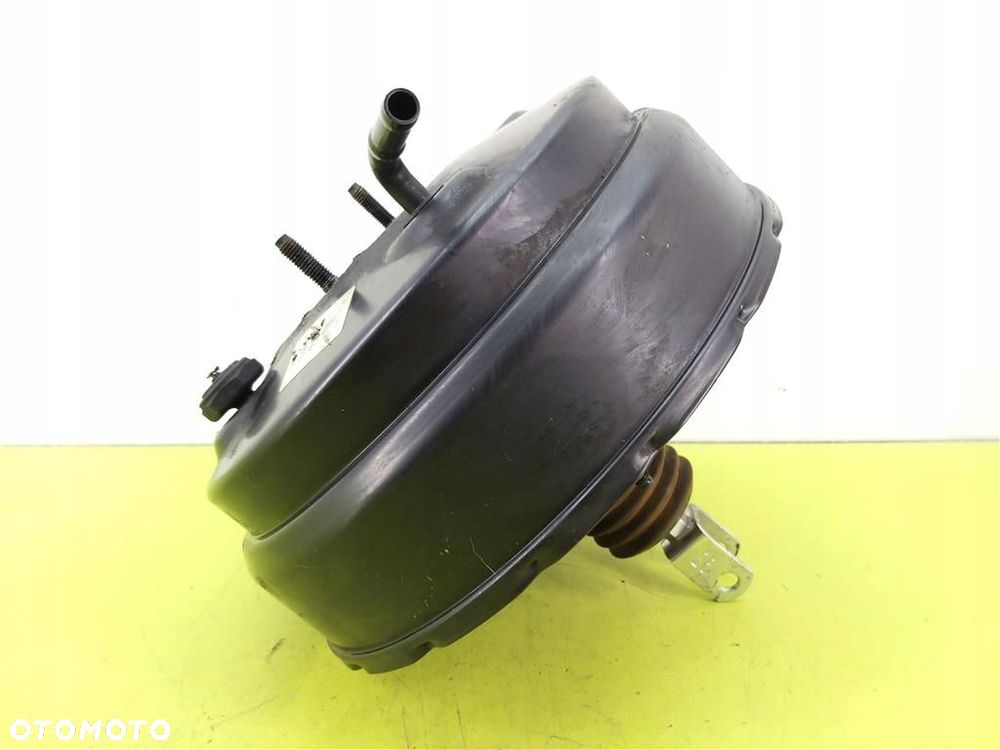 Serwo hamulca POMPA Hyundai Santa Fe II 2006-2012 585002B937 - 1