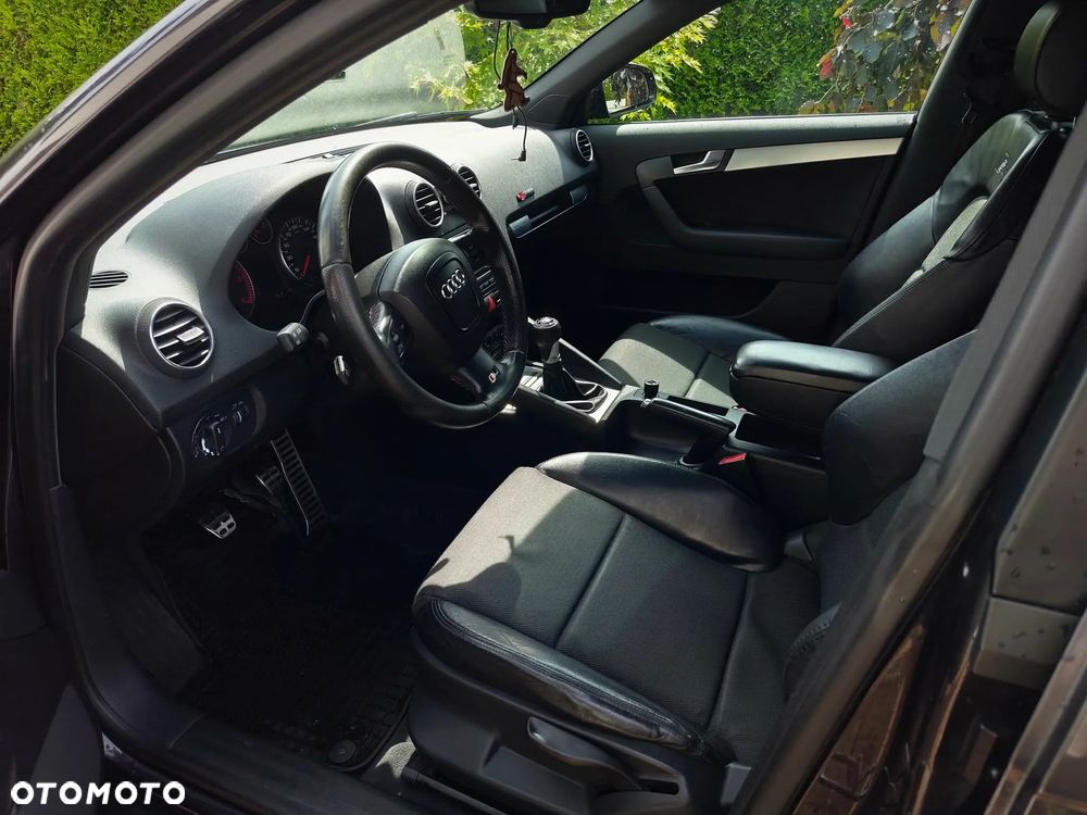 Audi A3 Sportback 2.0 TDI DPF Ambiente - 7