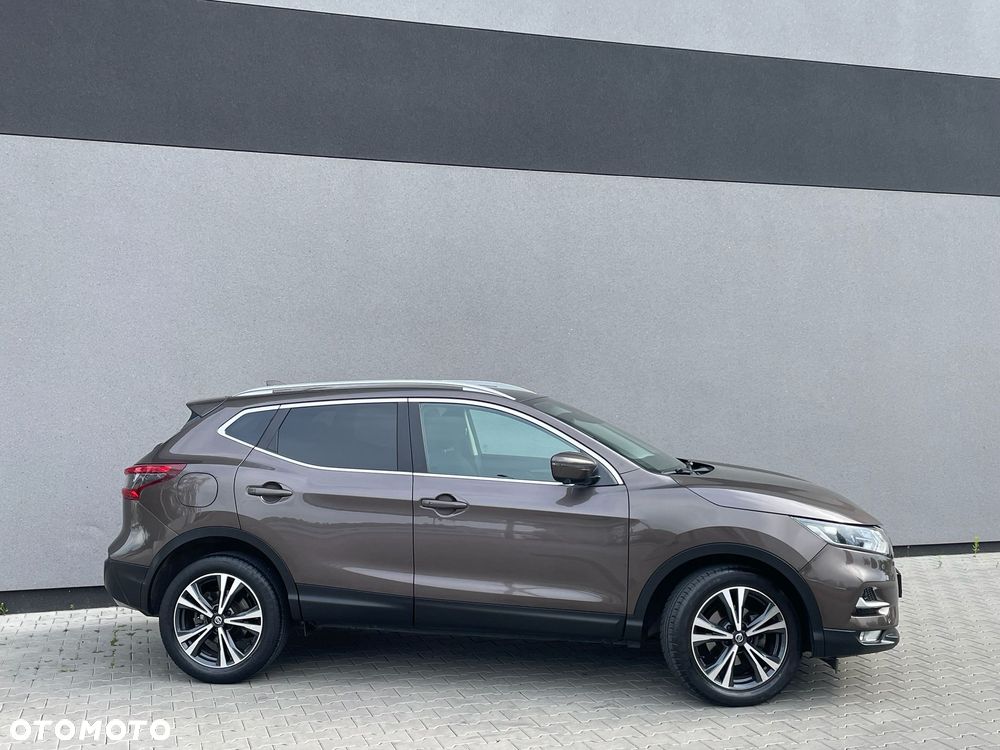 Nissan Qashqai 1.5 dCi DCT TEKNA+ - 22