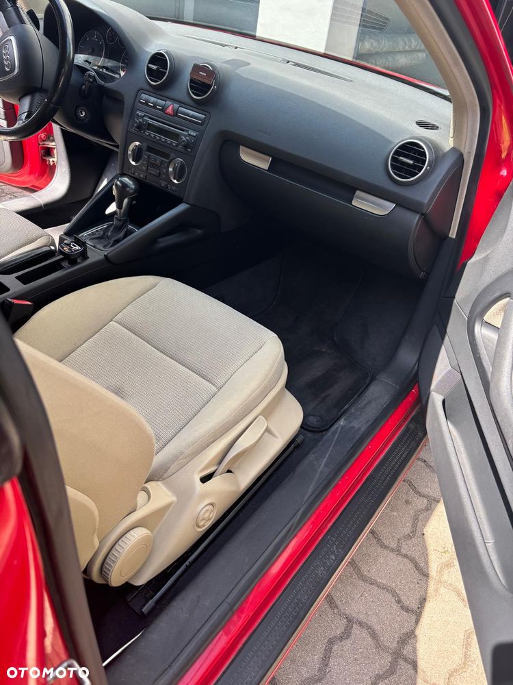 Audi A3 3-drzwiowe 2.0 TDI DPF (DSG) S tronic Ambition - 11
