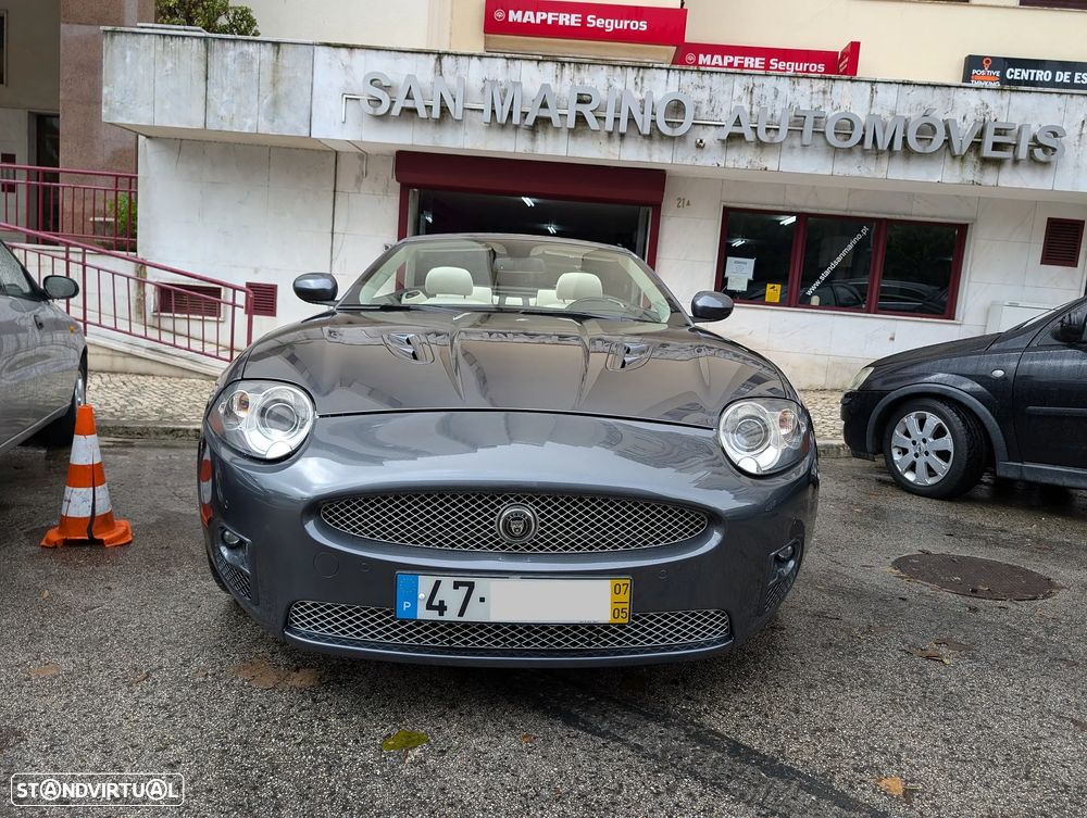 Jaguar XK 4.2 V8 Convertible - 5