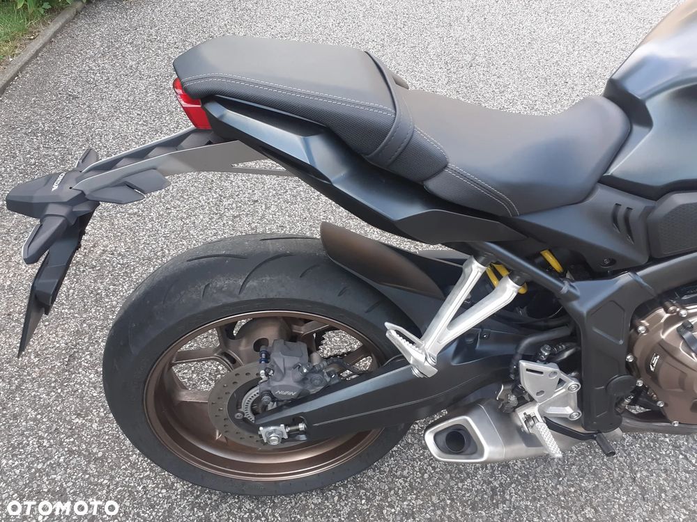 Honda CB - 15