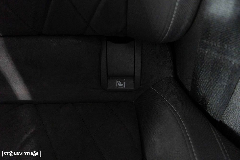 VW Golf 1.4 TSI e-Hybrid DSG - 12