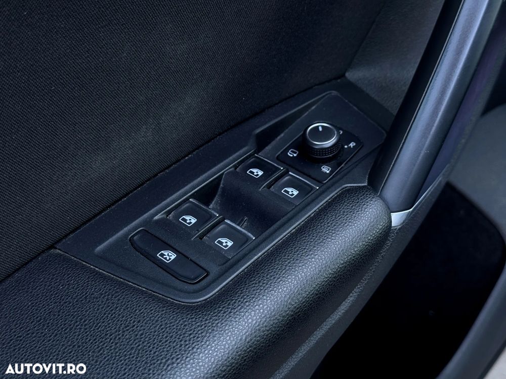 Volkswagen Tiguan - 22
