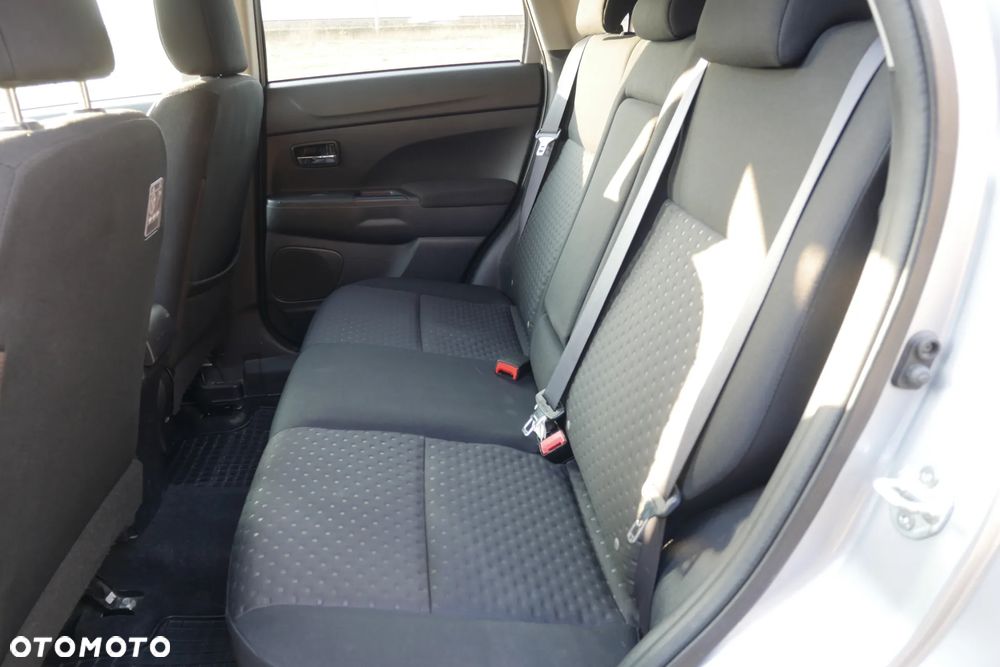 Mitsubishi ASX 1.8 DID Invite 4WD AS&G - 20