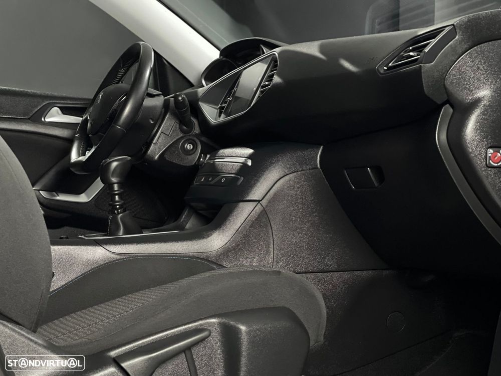 Peugeot 308 SW 1.5 BlueHDi Style - 4