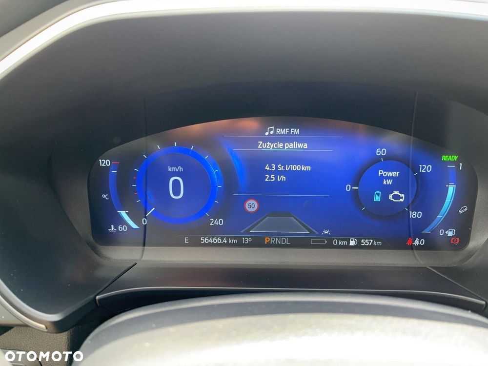 Ford Kuga - 24