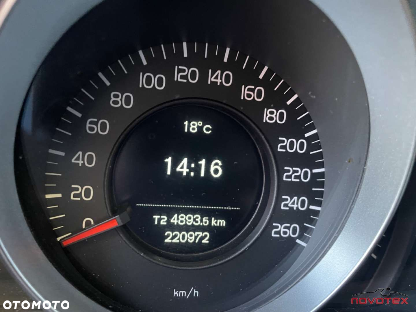 Volvo V40 D3 Summum - 14