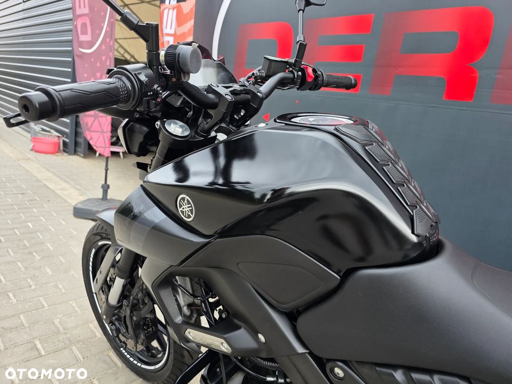 Yamaha MT - 10