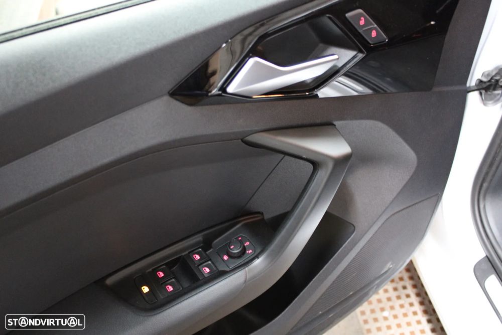 Audi A1 Sportback 25 TFSI Advanced - 10