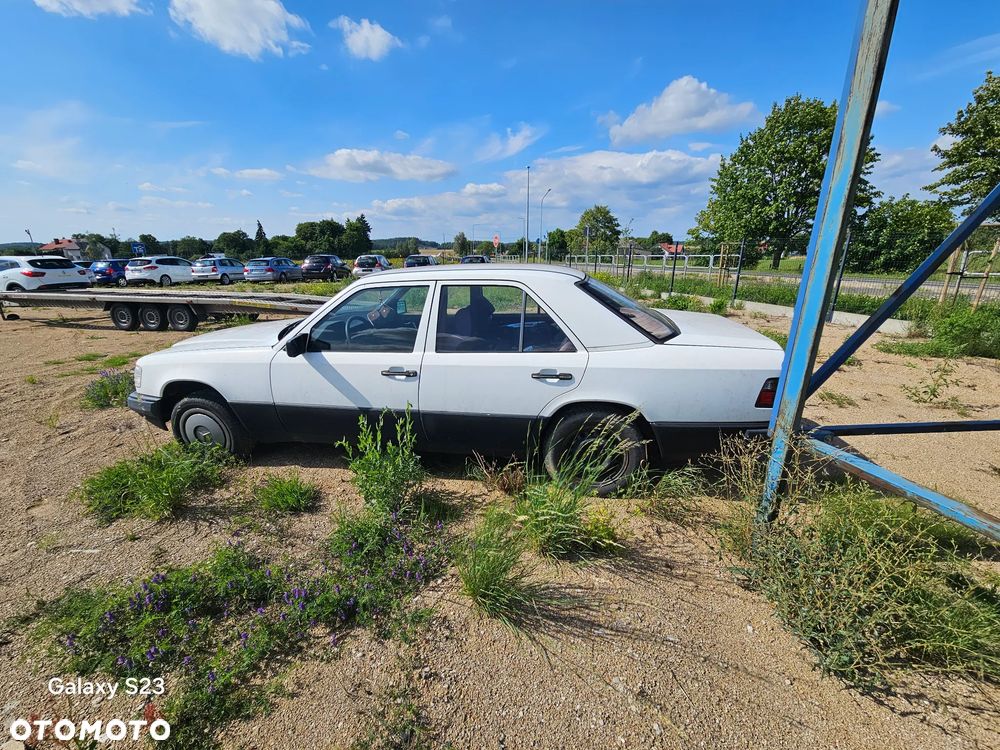 Mercedes-Benz W124 (1984-1993) - 4