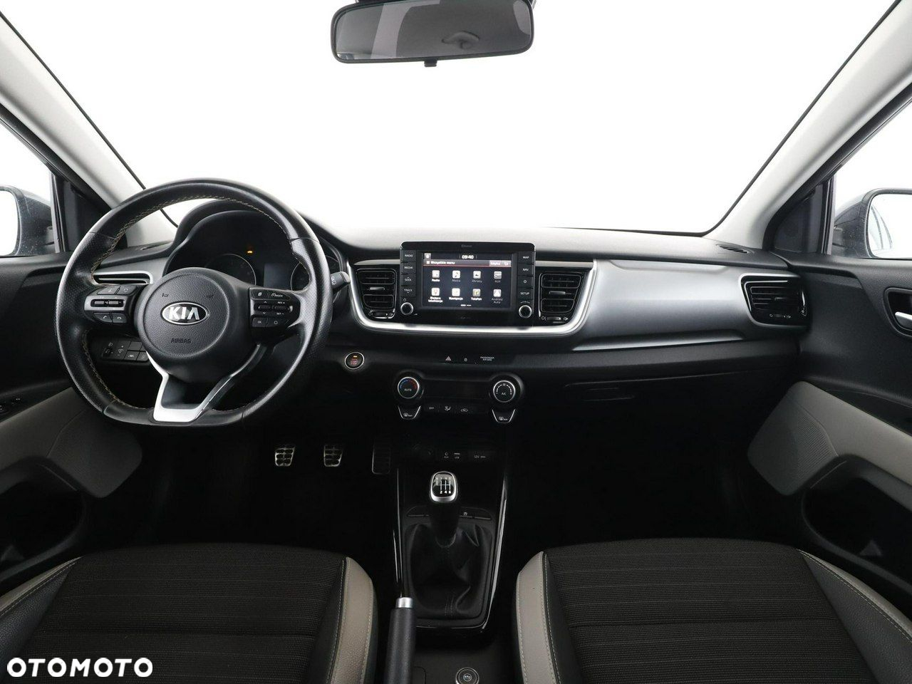 Kia Stonic - 15