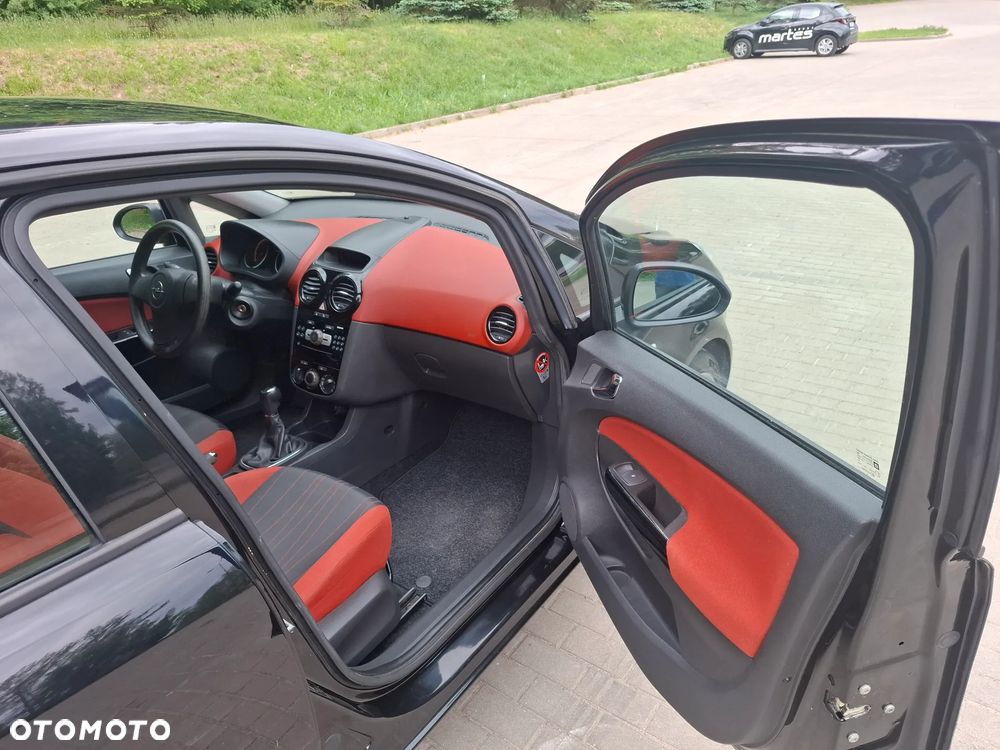 Opel Corsa 1.4 16V Enjoy - 14