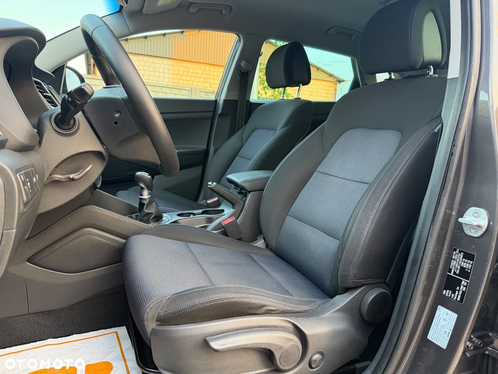 Hyundai Tucson 1.6 GDI BlueDrive Design 2WD - 17