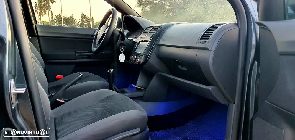 VW Polo 1.4 TDi BlueMotion - 4