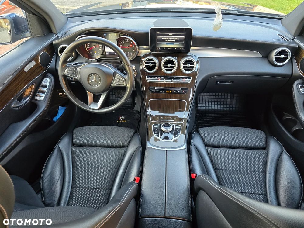 Mercedes-Benz GLC 220 d 4Matic 9G-TRONIC - 11