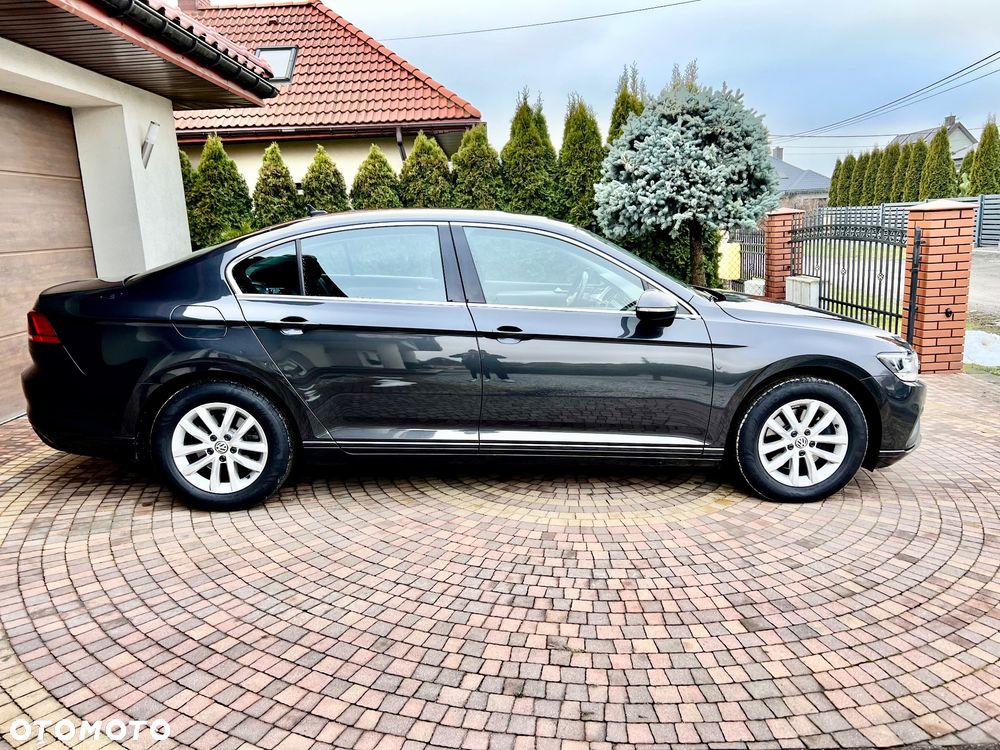 Volkswagen Passat 2.0 TDI EVO Business - 23