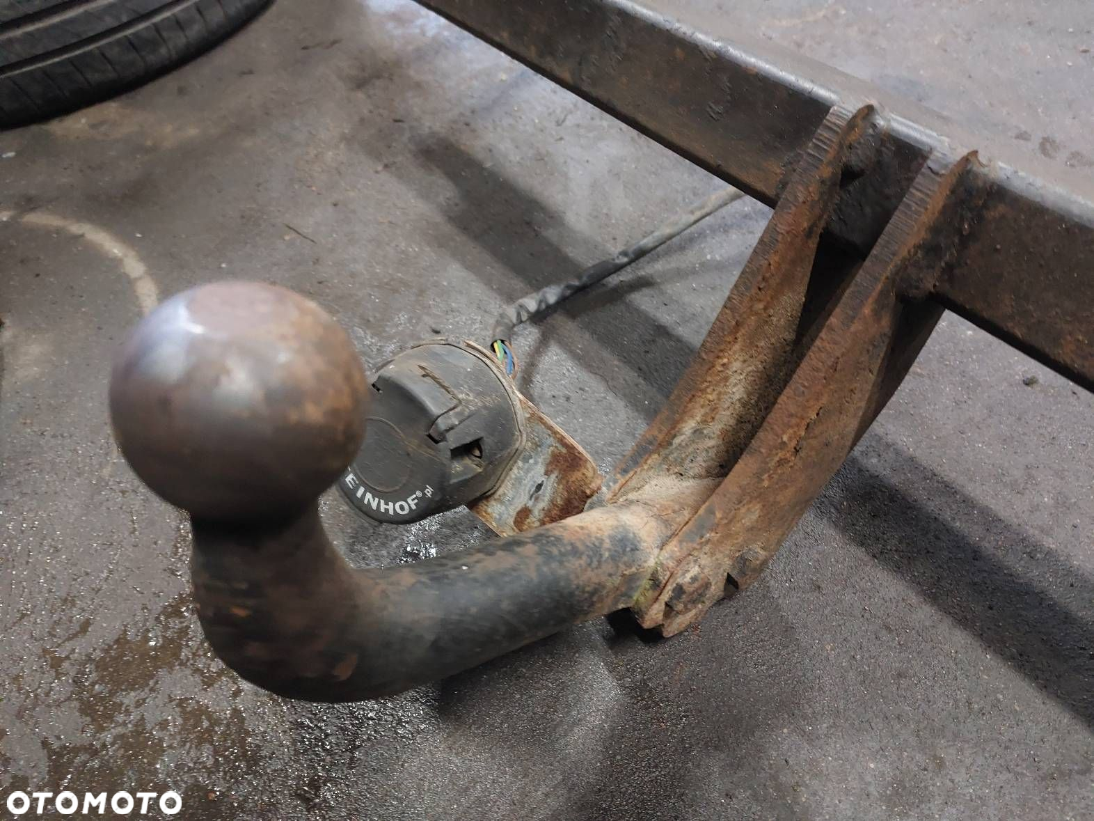 HAK HOLOWNICZY BRAK TABLICZKI MAZDA 626 V HB 5D - 4