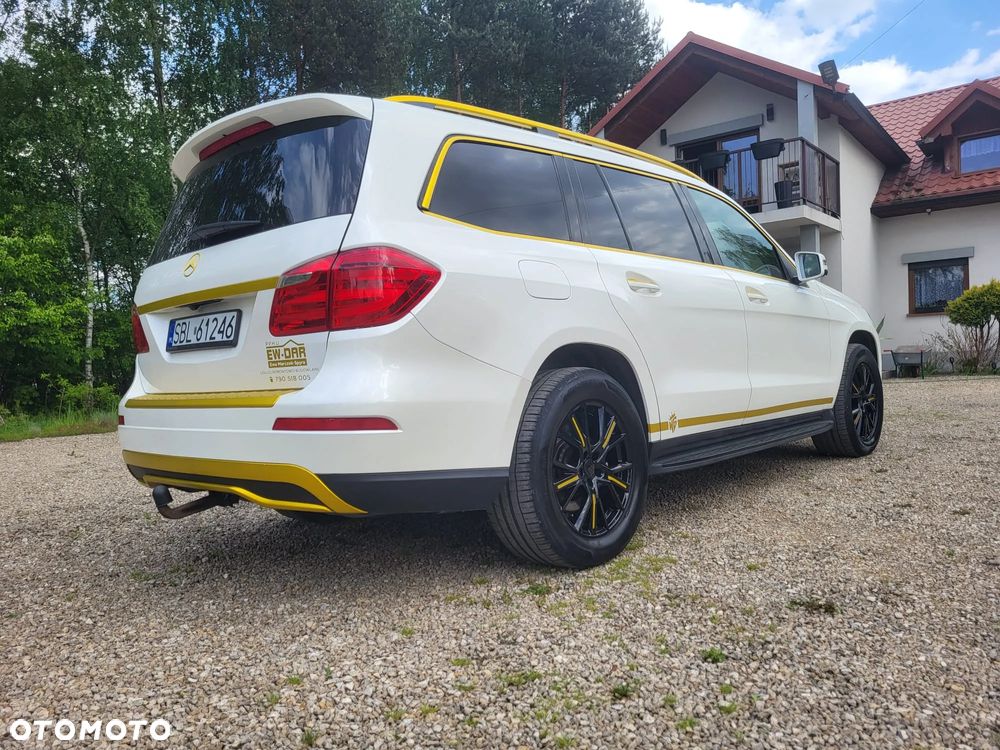 Mercedes-Benz GL - 10