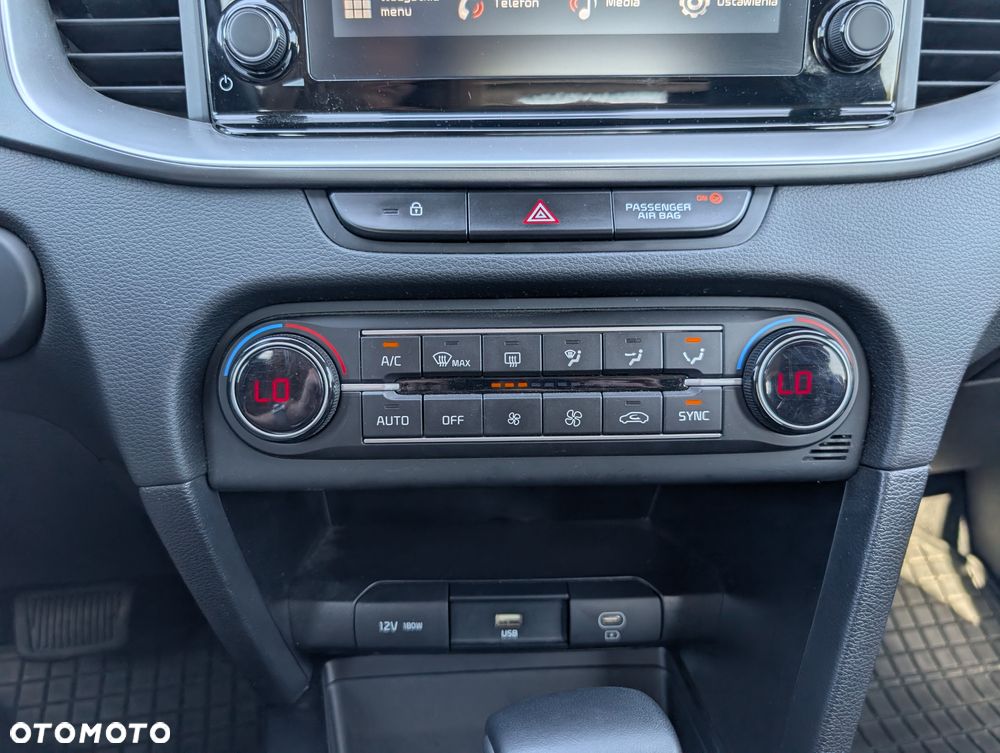 Kia Ceed 1.5 T-GDI M DCT - 21