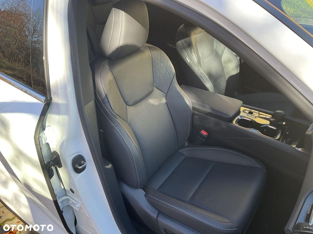 Lexus RX 450h+ F Sport Design - 14