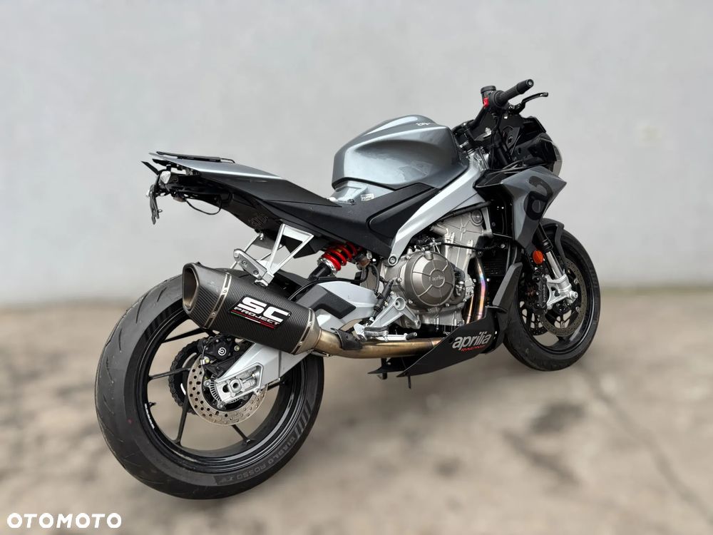 Aprilia Tuono - 3