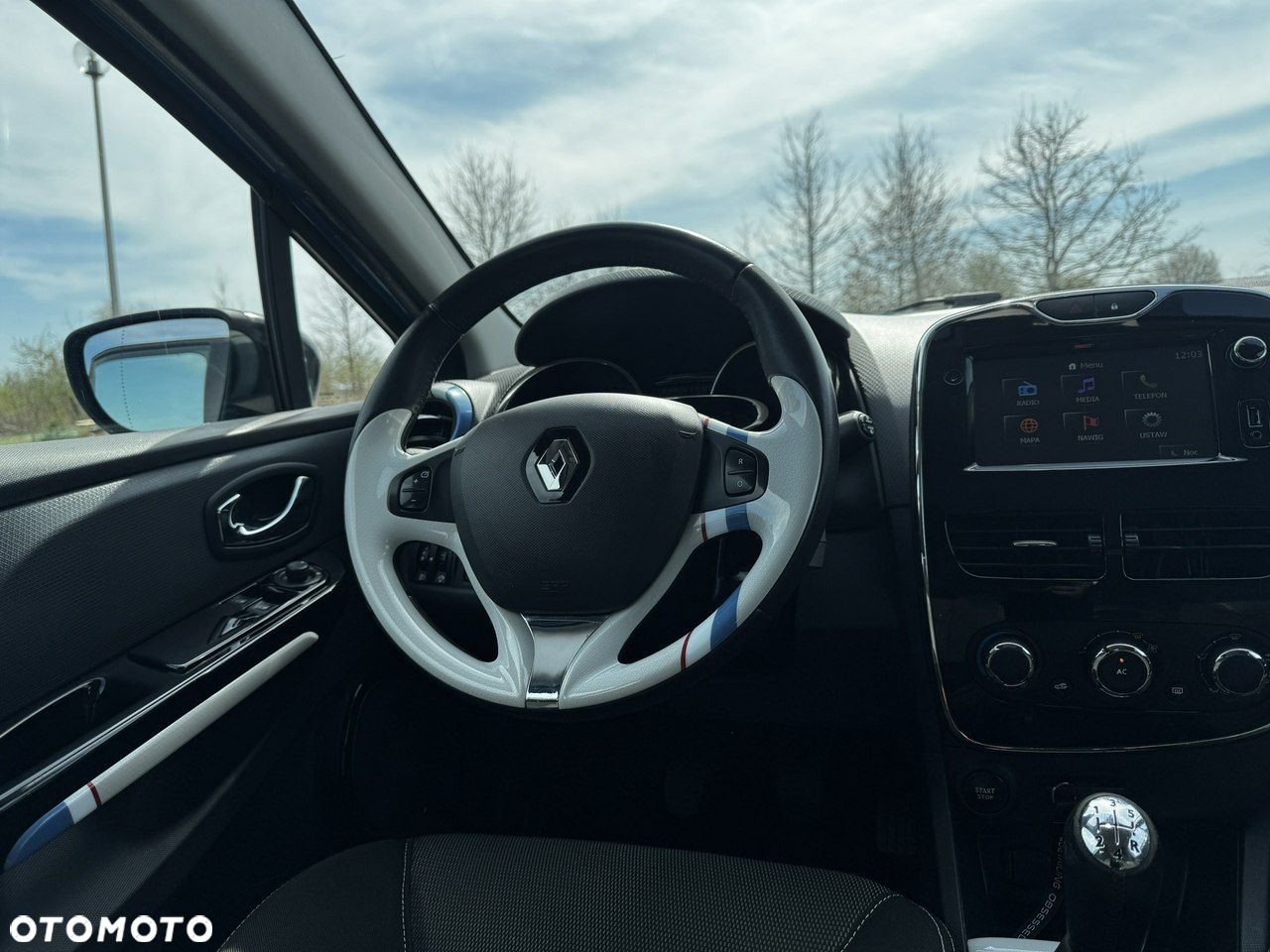 Renault Clio TCe 90 Luxe - 11