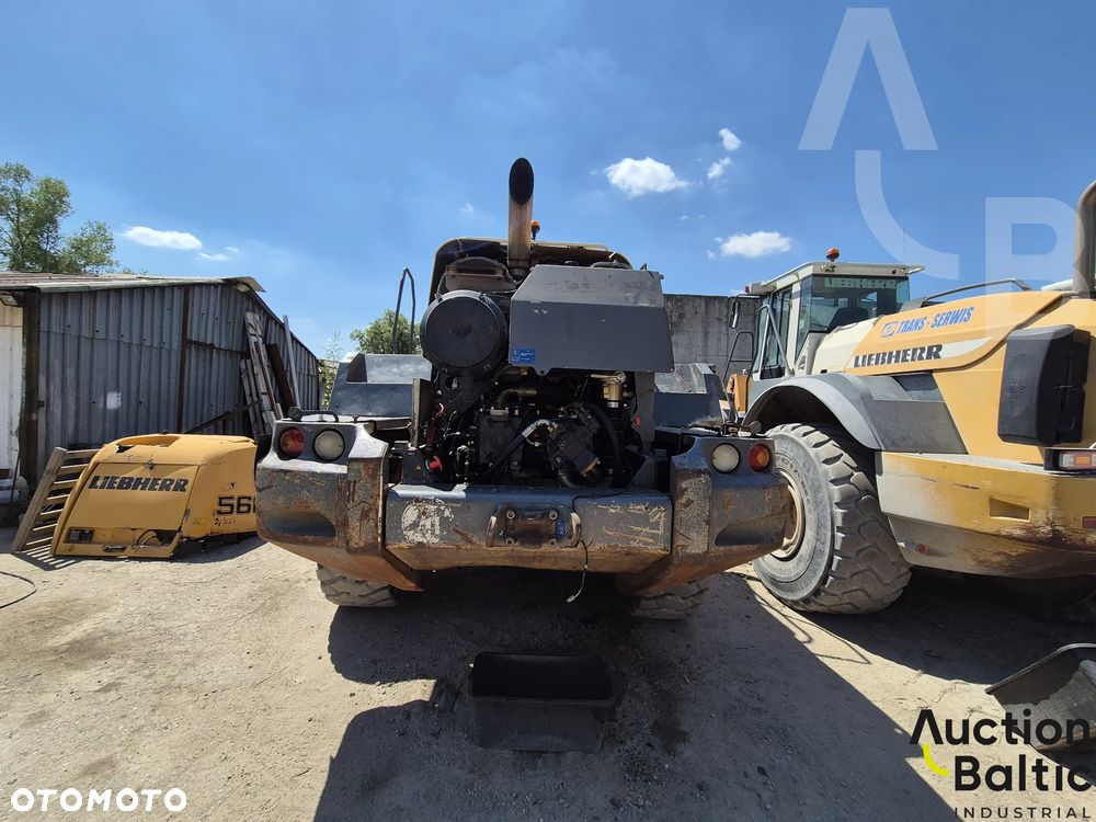 Liebherr L566 - 7