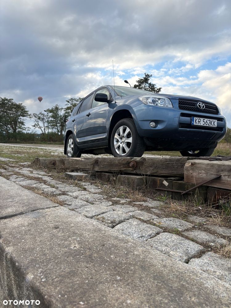 Toyota RAV4 2.4 VVT-i Base 4x2 - 6