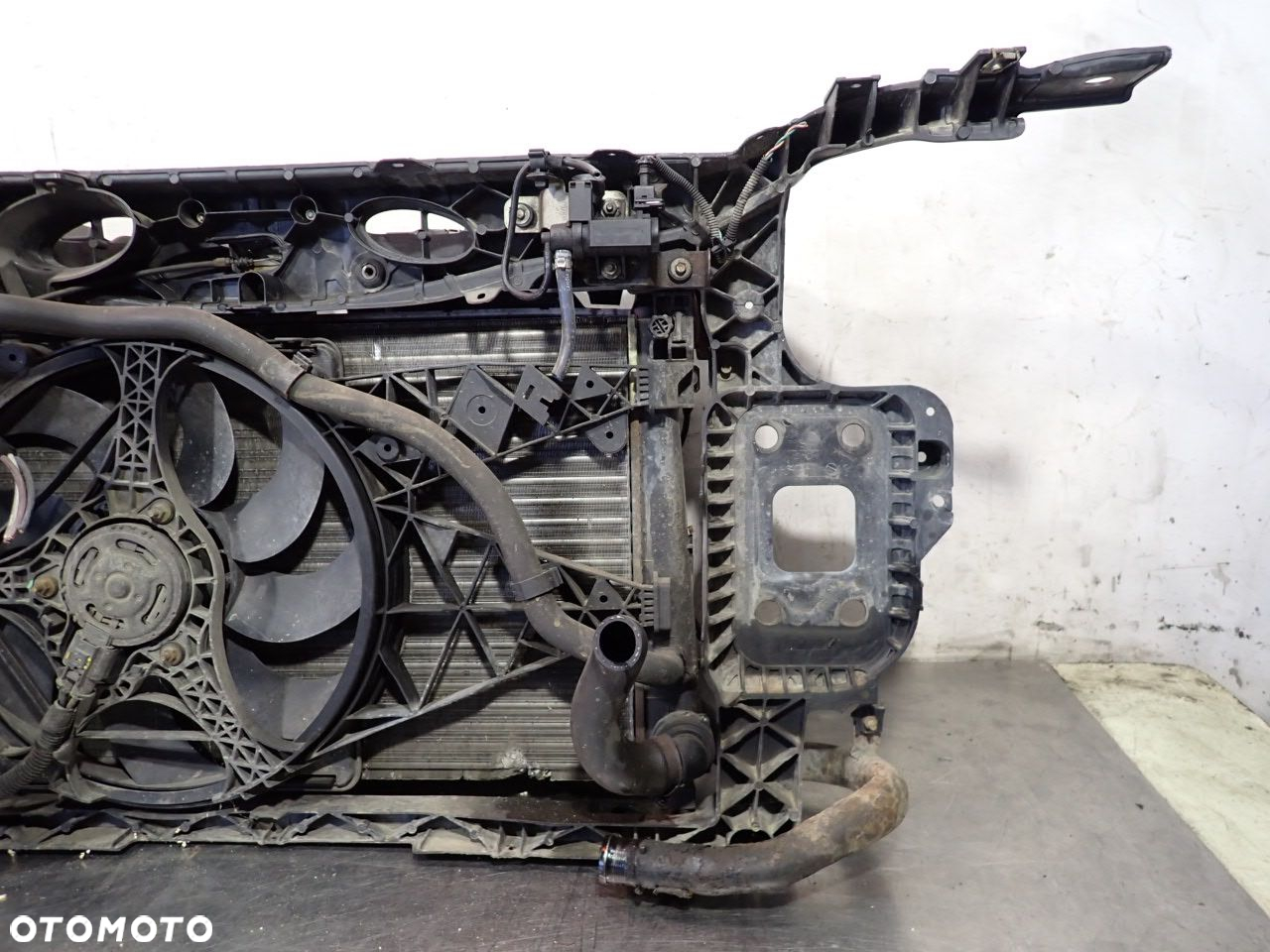 PAS PRZEDNI FIAT PUNTO 2012 - 10