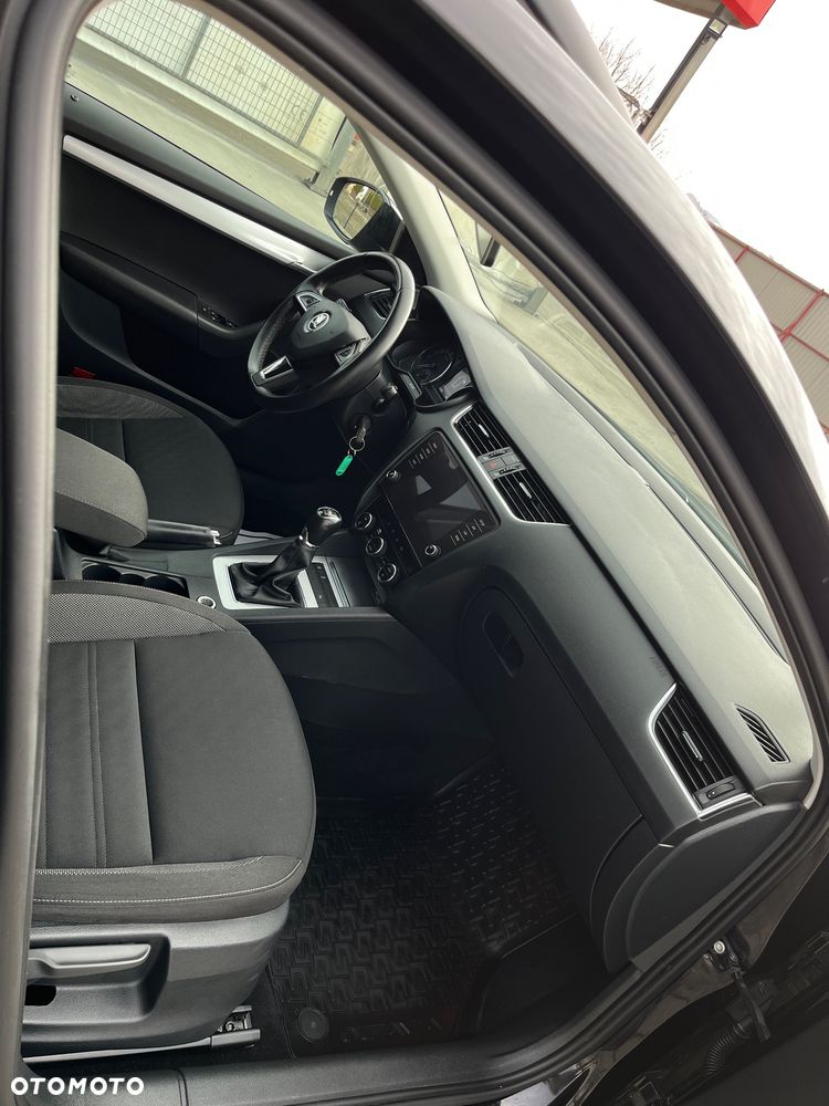 Skoda Octavia 2.0 TDI Style - 11