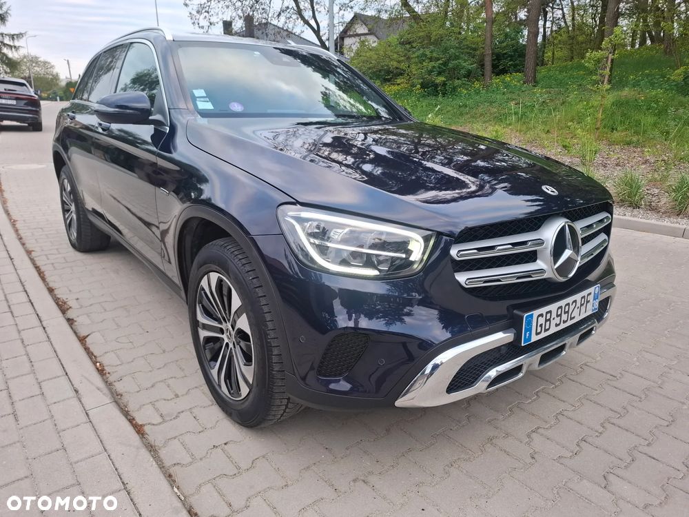 Mercedes-Benz GLC 300 e 4-Matic - 2