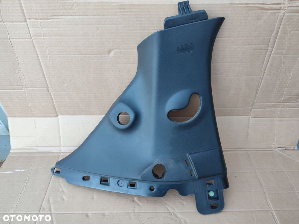 Osłona słupka lewa kierowcy CITROEN DS3 EUROPA 9686936077E - 1