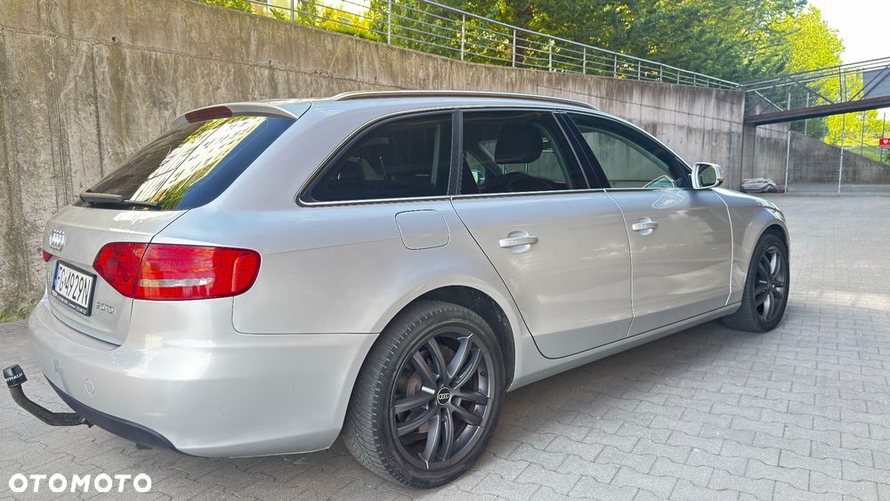 Audi A4 Avant 2.0 TDI - 18