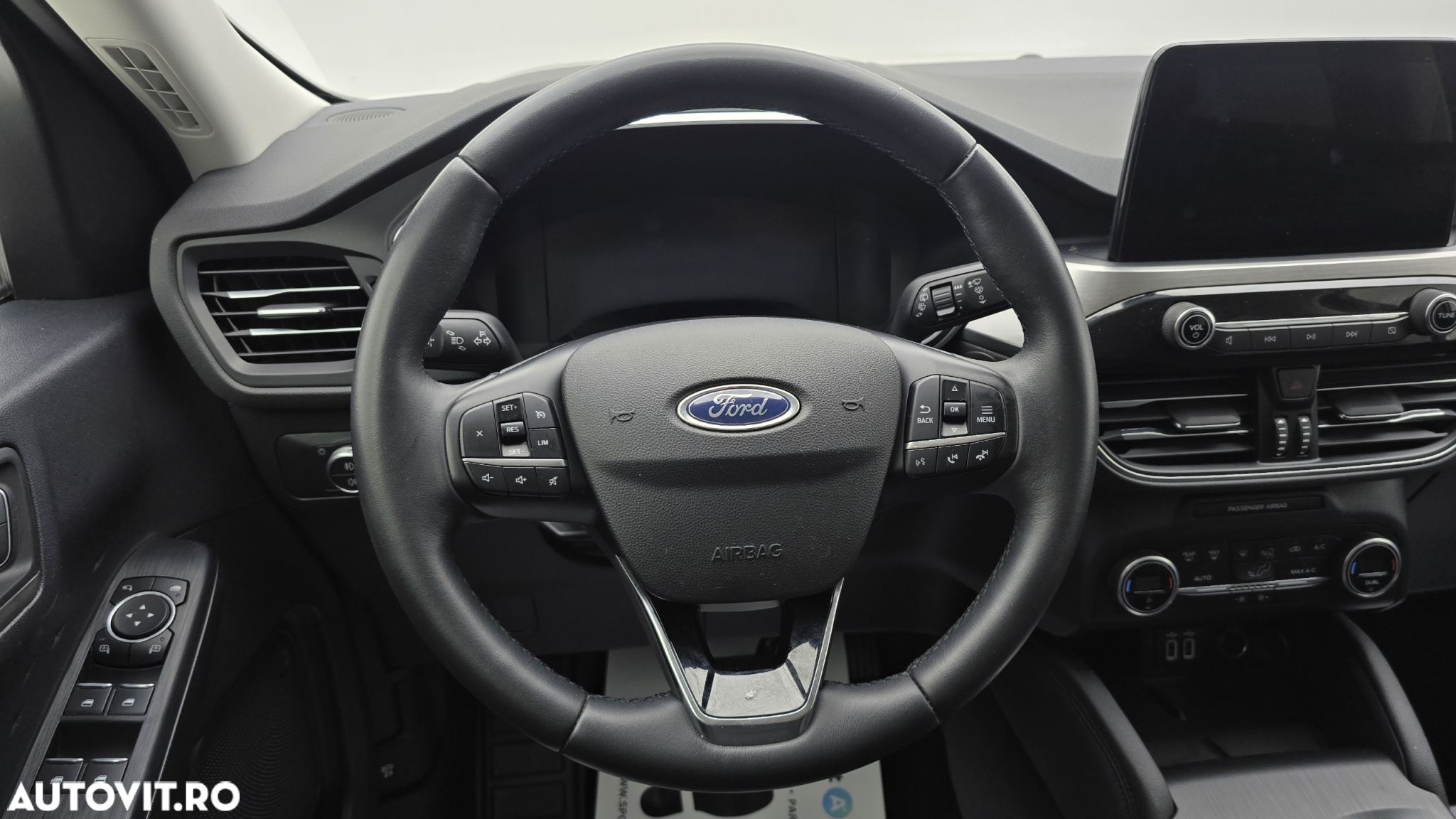 Ford Kuga 2.5 Duratec FHEV FWD Titanium - 15