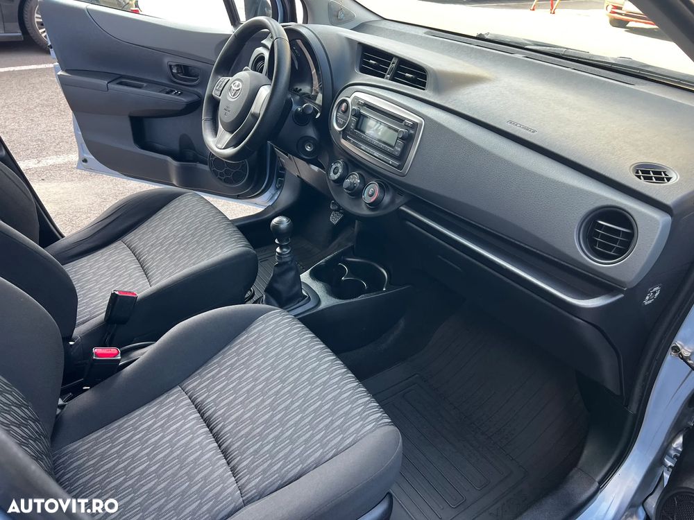 Toyota Yaris 1.4 L D-4D DPF Terra - 6