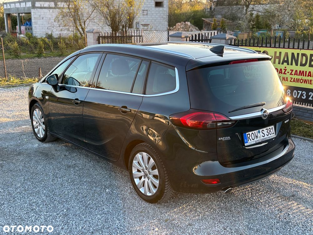 Opel Zafira - 24