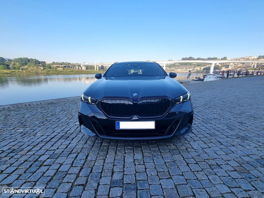 BMW 520 d Pack Desportivo M Pro - 25