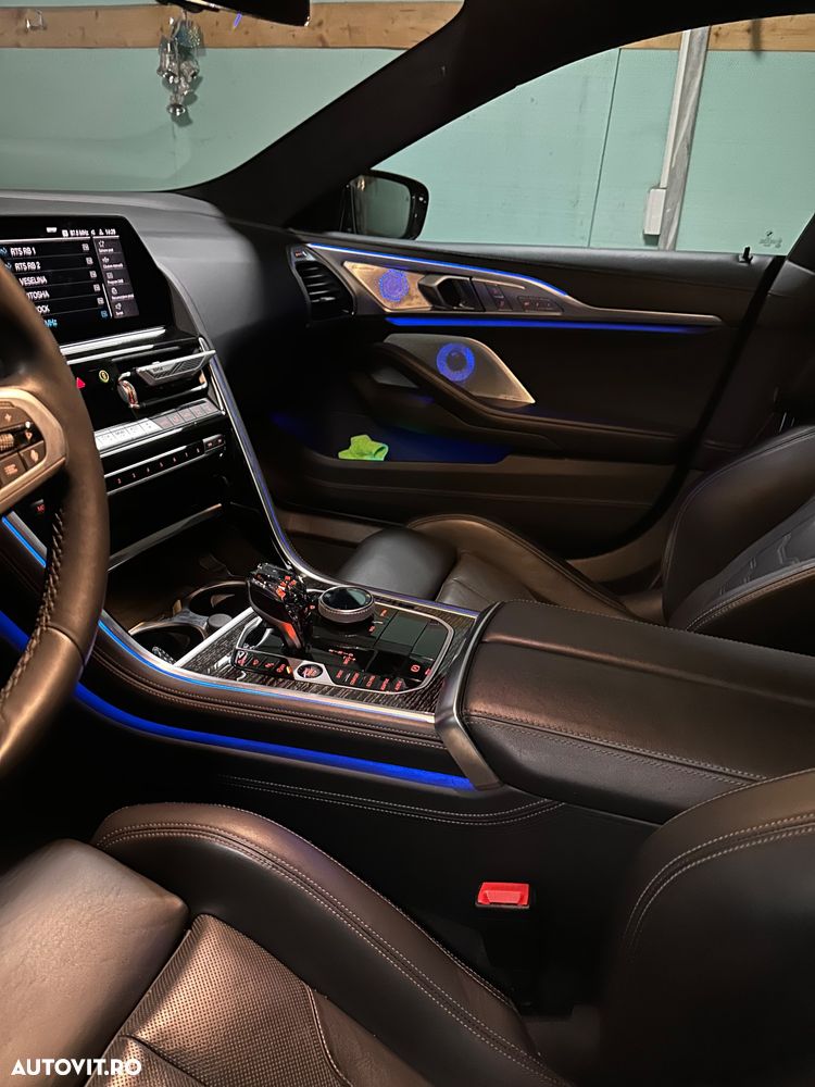 BMW Seria 8 - 33