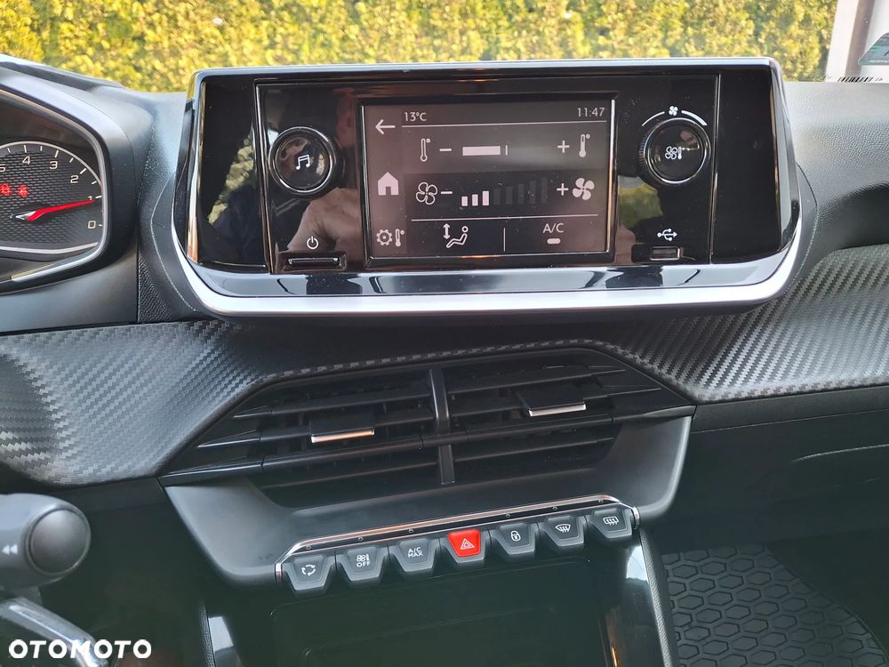 Peugeot 208 1.2 PureTech Active S&S - 23