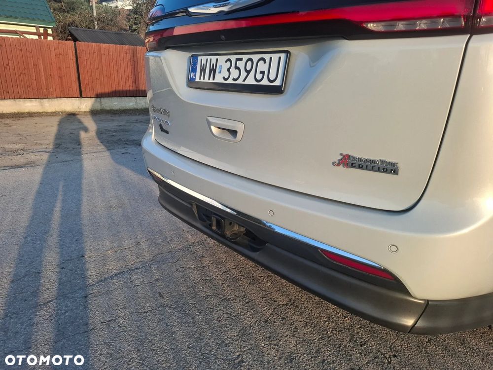 Chrysler Pacifica - 18