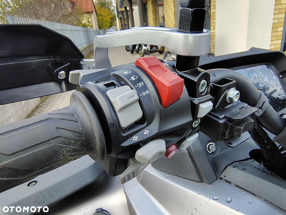 QJMOTOR SFA 1000 - 25