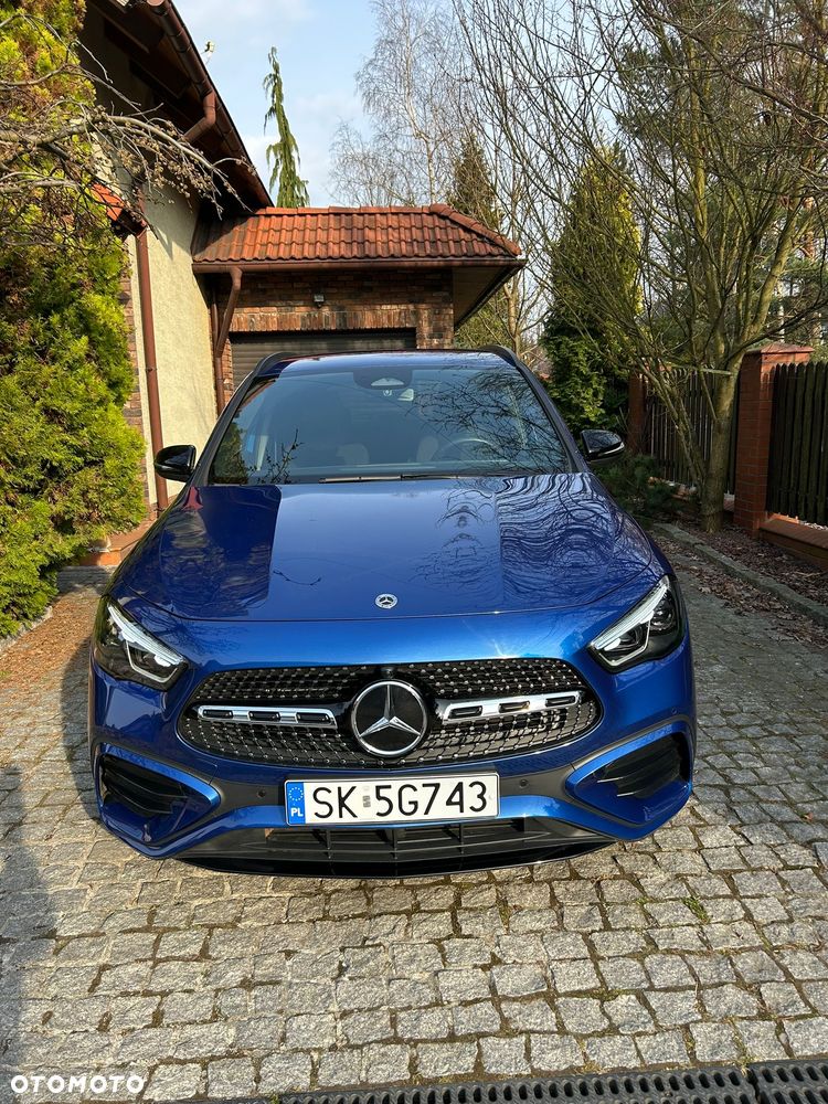 Mercedes-Benz GLA 250e AMG Line - 9