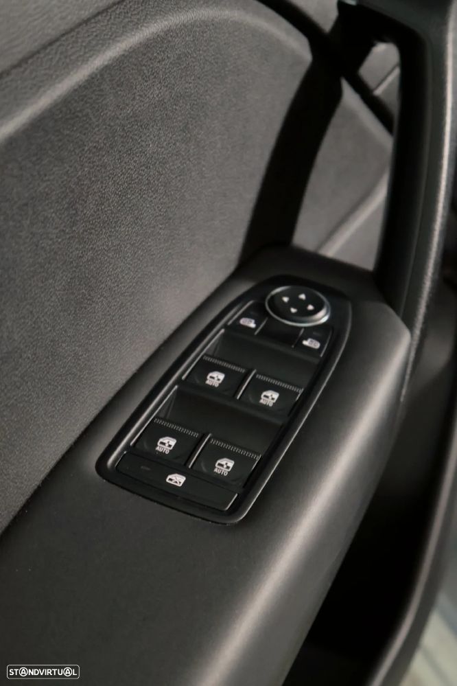 Renault Captur 1.0 TCe Evolution - 12