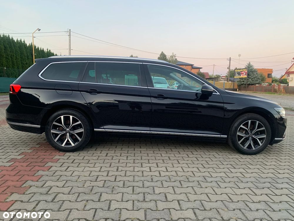 Volkswagen Passat 1.5 TSI EVO Elegance DSG - 9