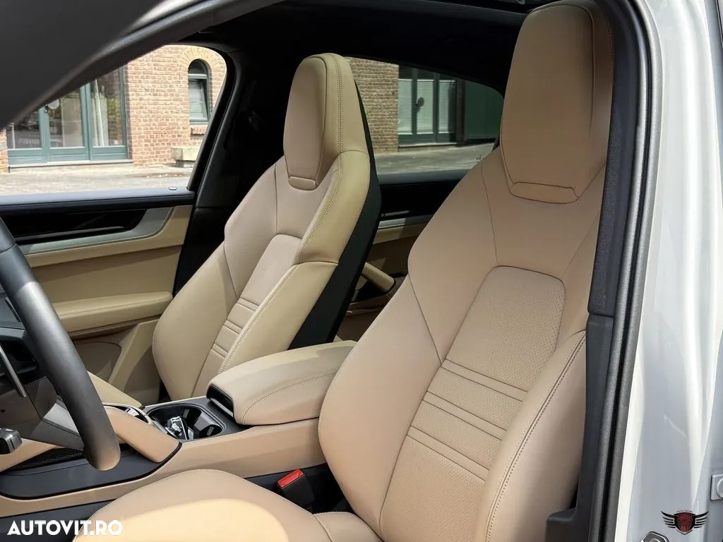 Porsche Cayenne Coupe E-Hybrid Tiptronic S - 8