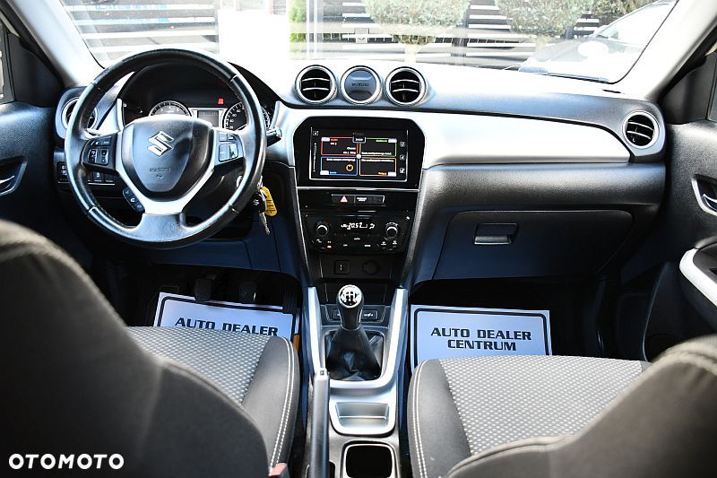 Suzuki Vitara 1.6 Premium 2WD - 25