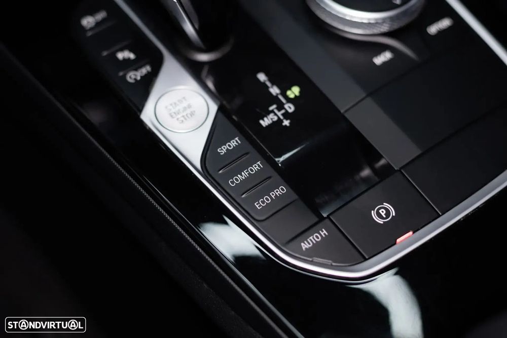 BMW 216 Gran Coupé - 38