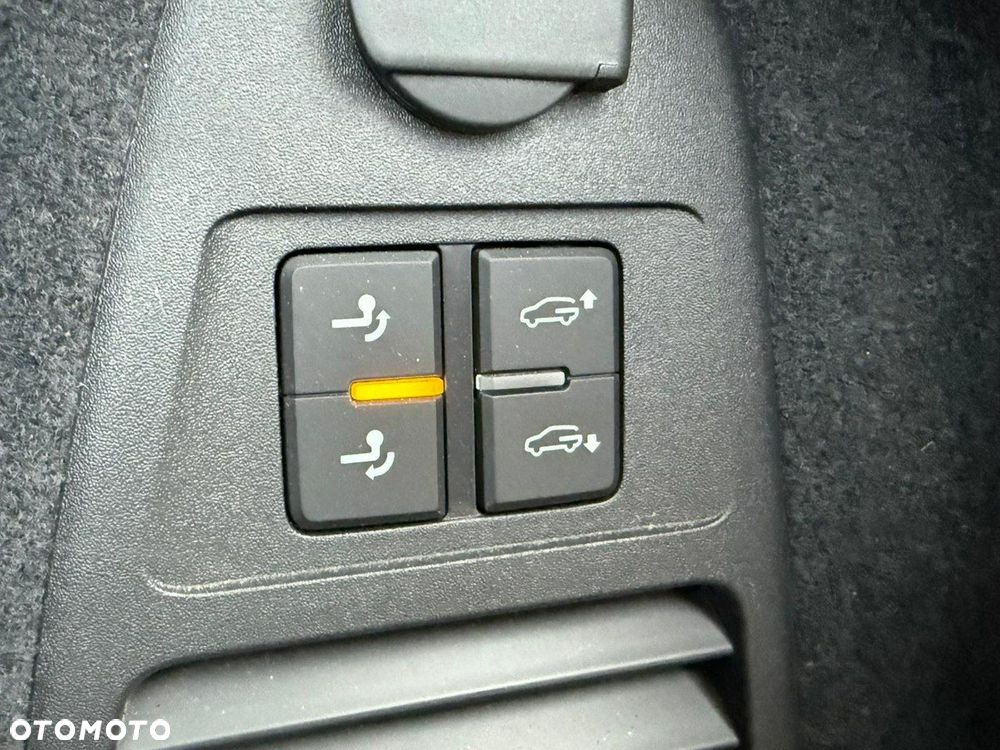 Volkswagen Touareg 3.0 V6 TDI SCR 4Motion Automatik R-Line - 27
